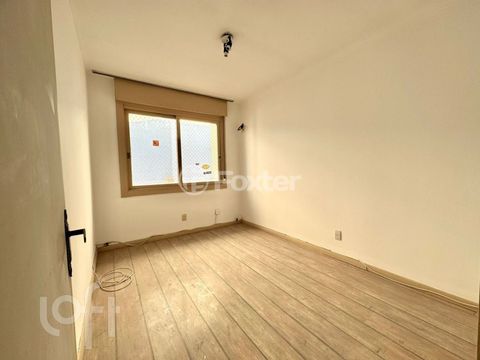Image 8 - 869951