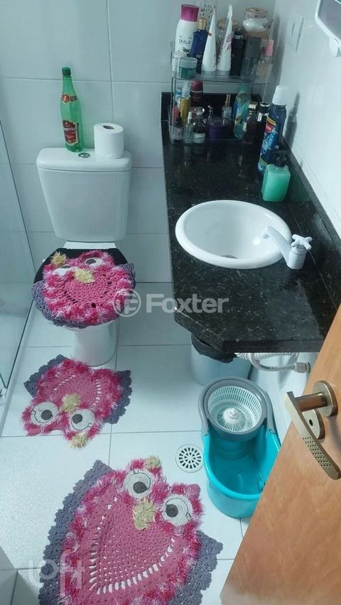 Image 6 - 869956