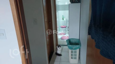 Image 5 - 869956
