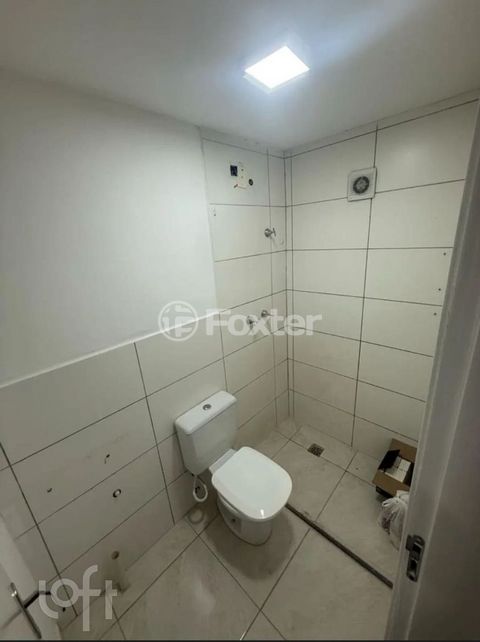 Image 3 - 869961