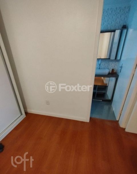 Image 6 - 869963