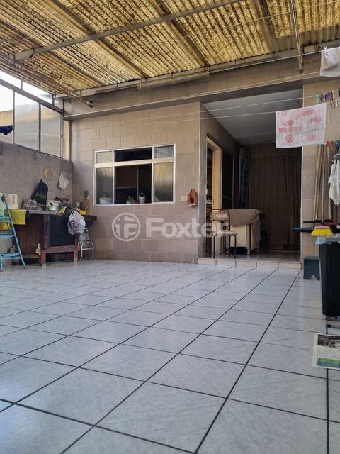 Image 6 - 869973