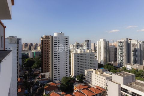 Image 6 - 869983
