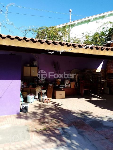 Image 6 - 869985