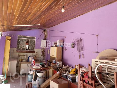 Image 4 - 869985