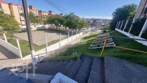 Image 18 - 870022
