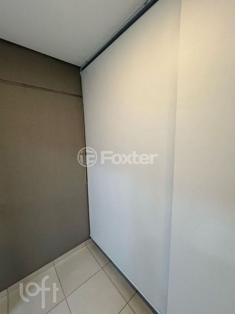 Image 8 - 870029