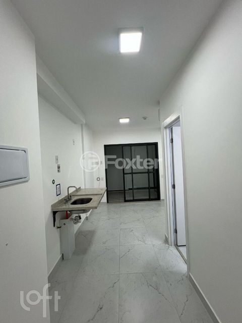 Image 3 - 870029