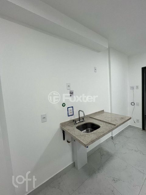 Image 1 - 870029