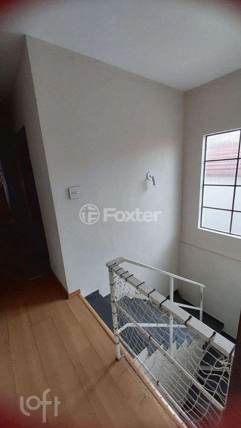 Image 8 - 870034