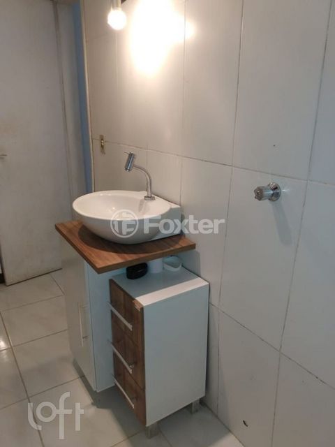 Image 7 - 870093
