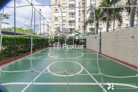 Image 9 - 870123