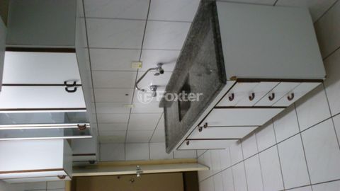 Image 8 - 870167