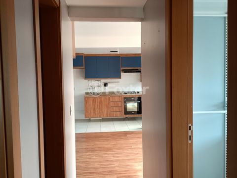 Image 7 - 870175