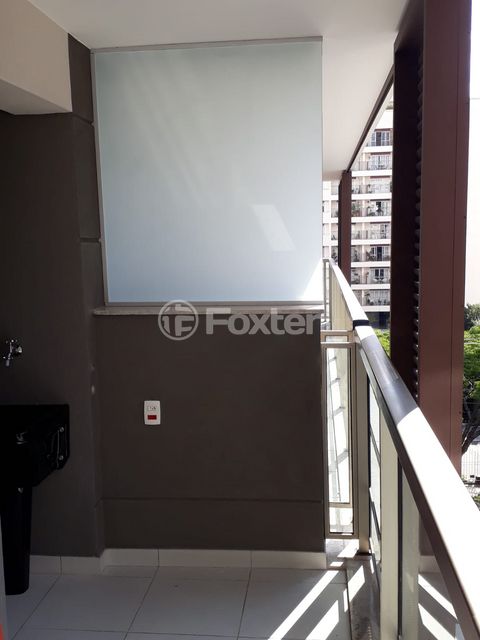 Image 7 - 870204