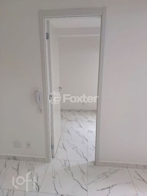 Image 7 - 870220
