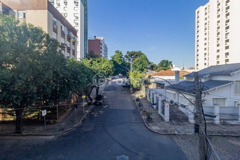 Image 4 - 870230