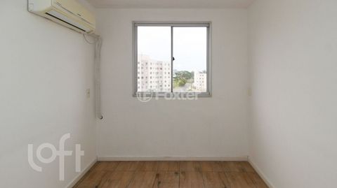 Image 17 - 870252