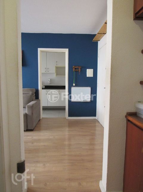 Image 7 - 870259