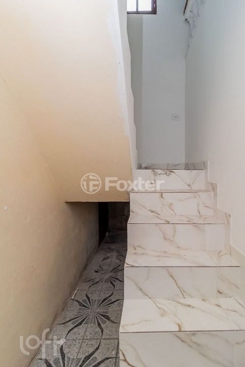 Image 9 - 870321