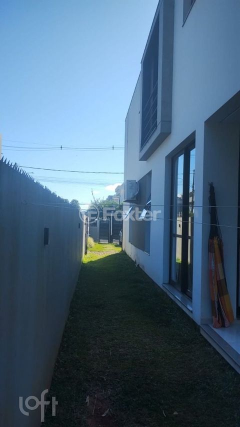 Image 9 - 870392