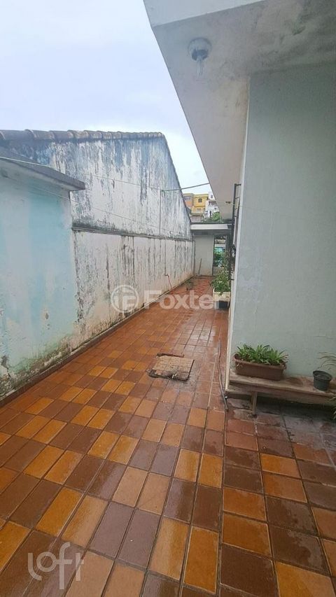 Image 9 - 870393