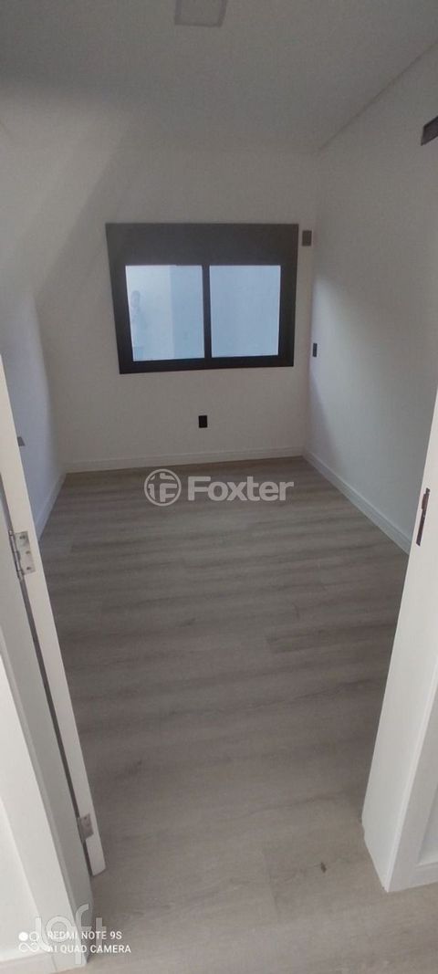Image 7 - 870407