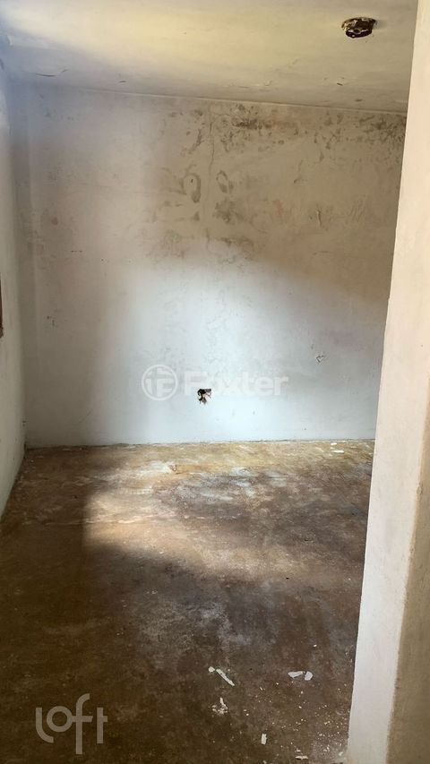 Image 6 - 870415