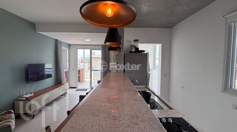 Image 4 - 870431