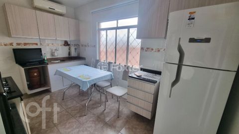 Image 7 - 870434