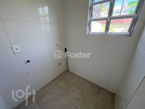 Image 7 - 870449