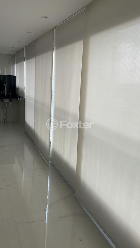 Image 5 - 870458