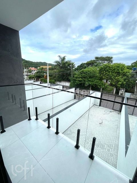 Image 11 - 870462