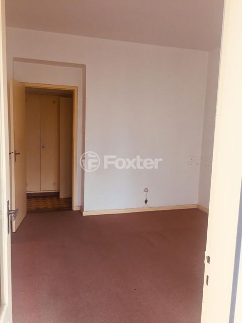 Image 1 - 870546