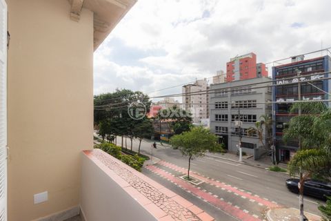 Image 9 - 870547