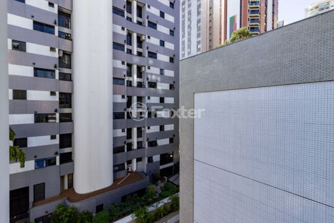 Image 13 - 870550