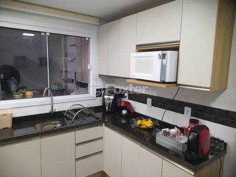 Image 4 - 870556