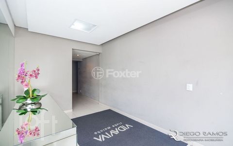 Image 16 - 870575