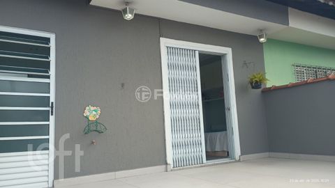 Image 11 - 870614