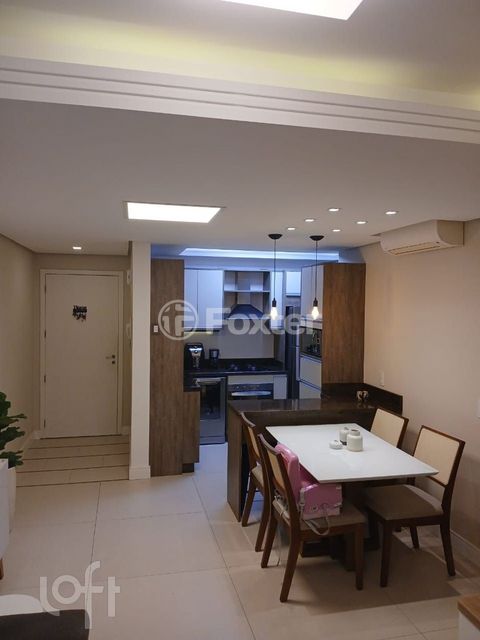 Image 7 - 870626