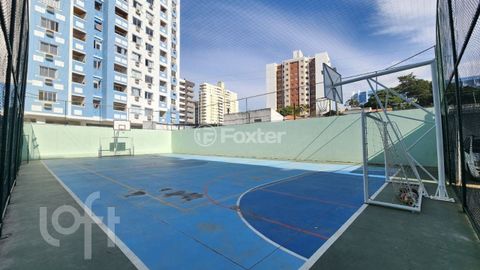 Image 5 - 870673