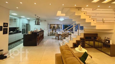 Image 7 - 870680