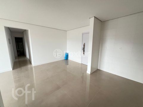 Image 7 - 870691