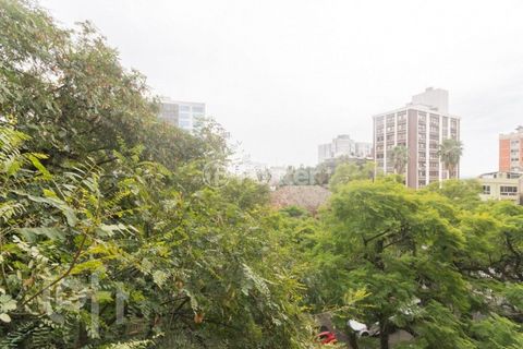 Image 12 - 870696