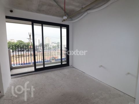 Image 6 - 870705
