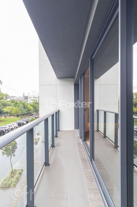 Image 6 - 870726