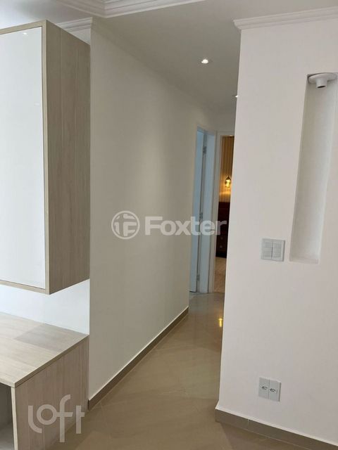 Image 6 - 870738