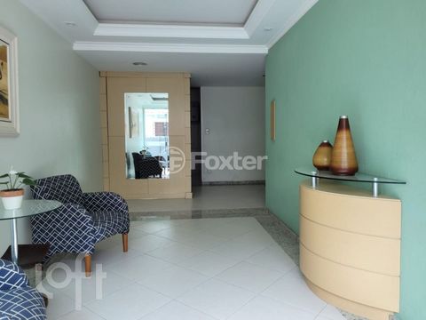 Image 4 - 870770
