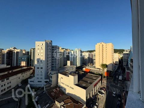 Image 5 - 870777