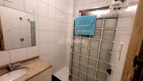 Image 9 - 870805